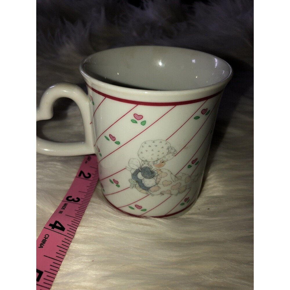 Vintage 1986 Precious Moments Love Covers All Coffee Mug Christmas Gift Cup